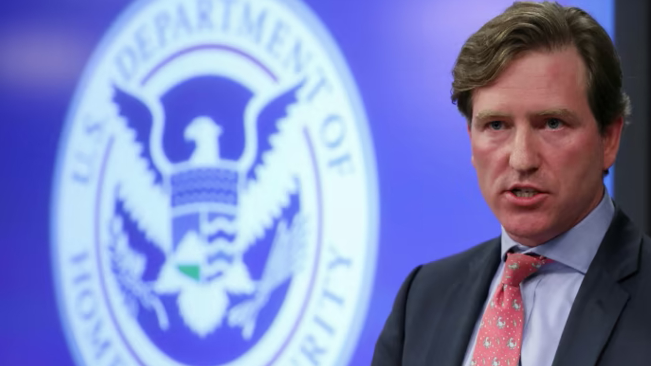 Trump targets Krebs: executive order revives 2020 election feud