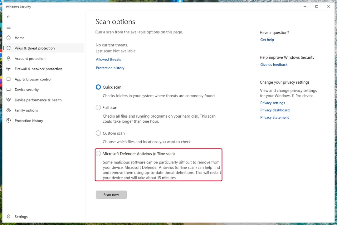 Windows Security Scan options with Microsoft Defender Antivirus offline scan selected