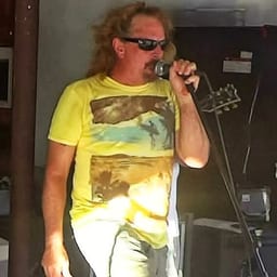 Basshook